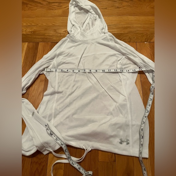 White Under Armour Hoodie - Picture 4 of 5